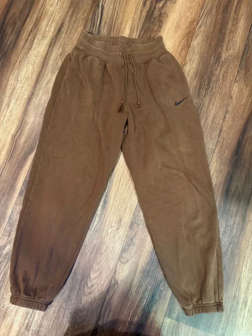 Nike Women’s Brown Fleece Jogger Sweatpants Small